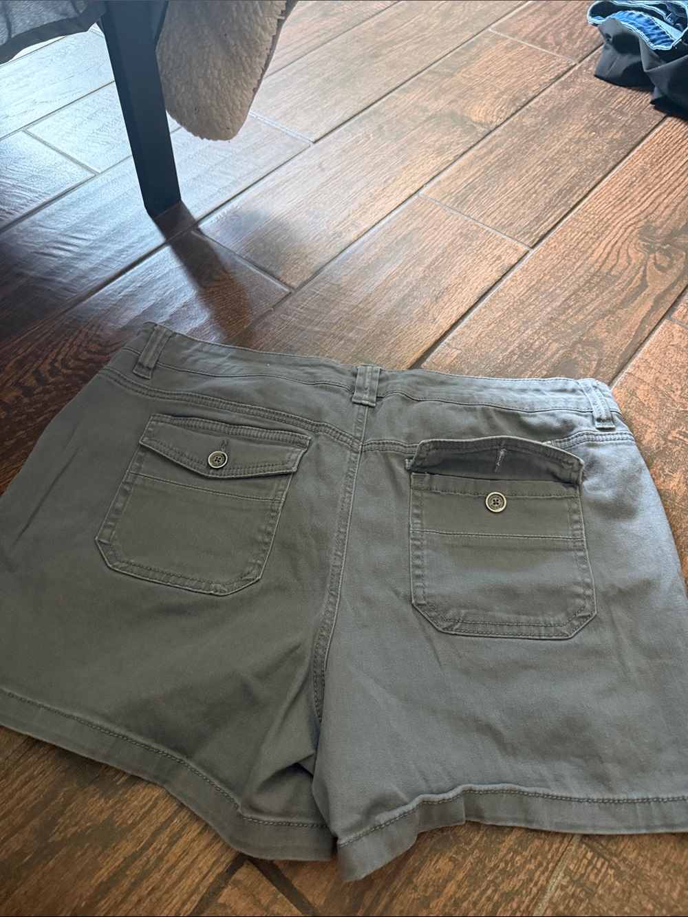 UNIONBAY Olive Green Utility Pocket Jean Shorts - Picture 2 of 3
